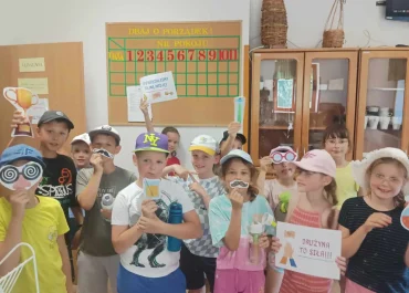 Motywowanie dzieci do nauki angielskiego po letniej przerwie – sprawdzone triki